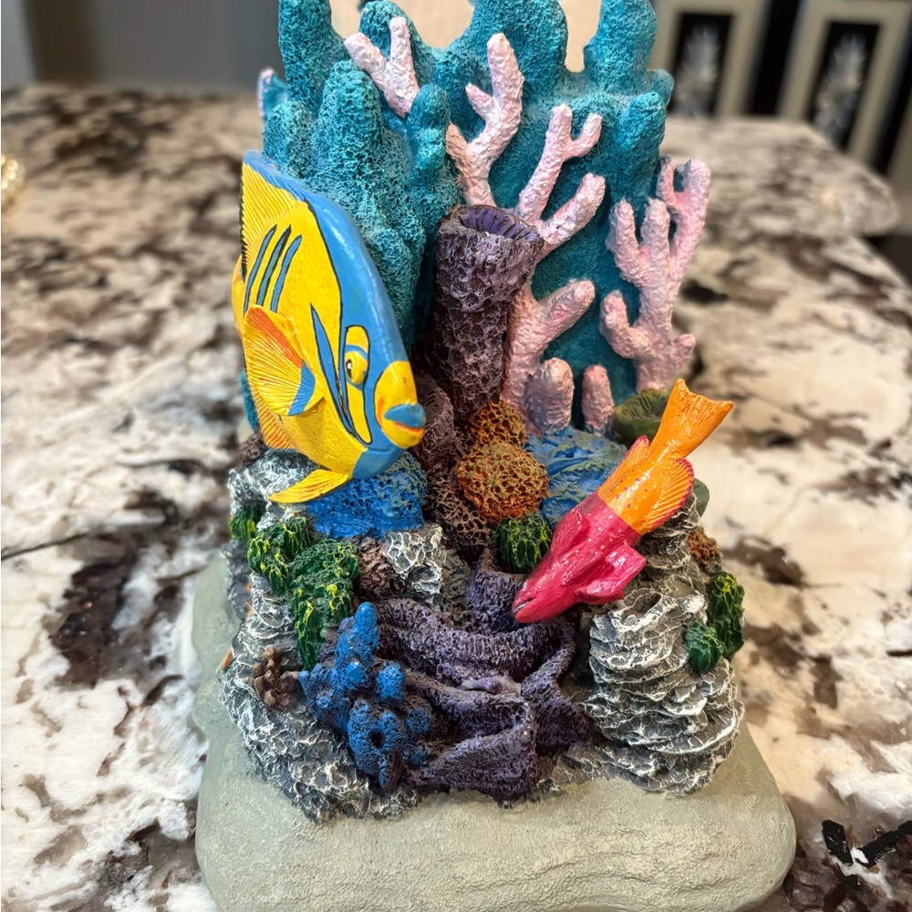 1993 FIJI FRAMES TROPICAL FISH BOOKENDS
